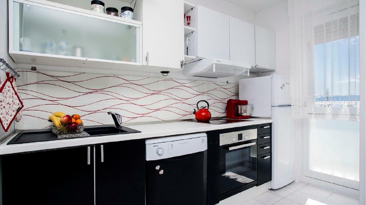 Apartment Milana - Cozy Stay With Free Parking 스플리트 외부 사진